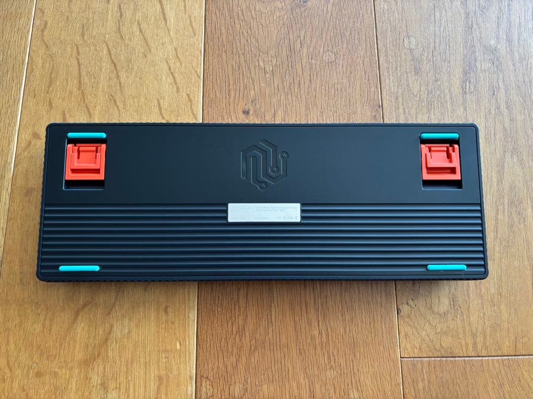 廃盤品 Nuphy Halo65 メカニカルキーボード