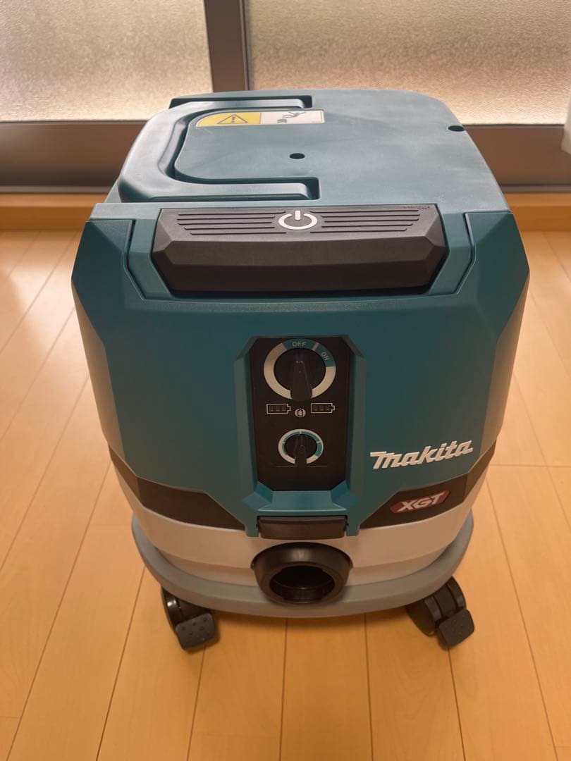 マキタ　充電式集じん機　 VC001GZ バッテリー 無し