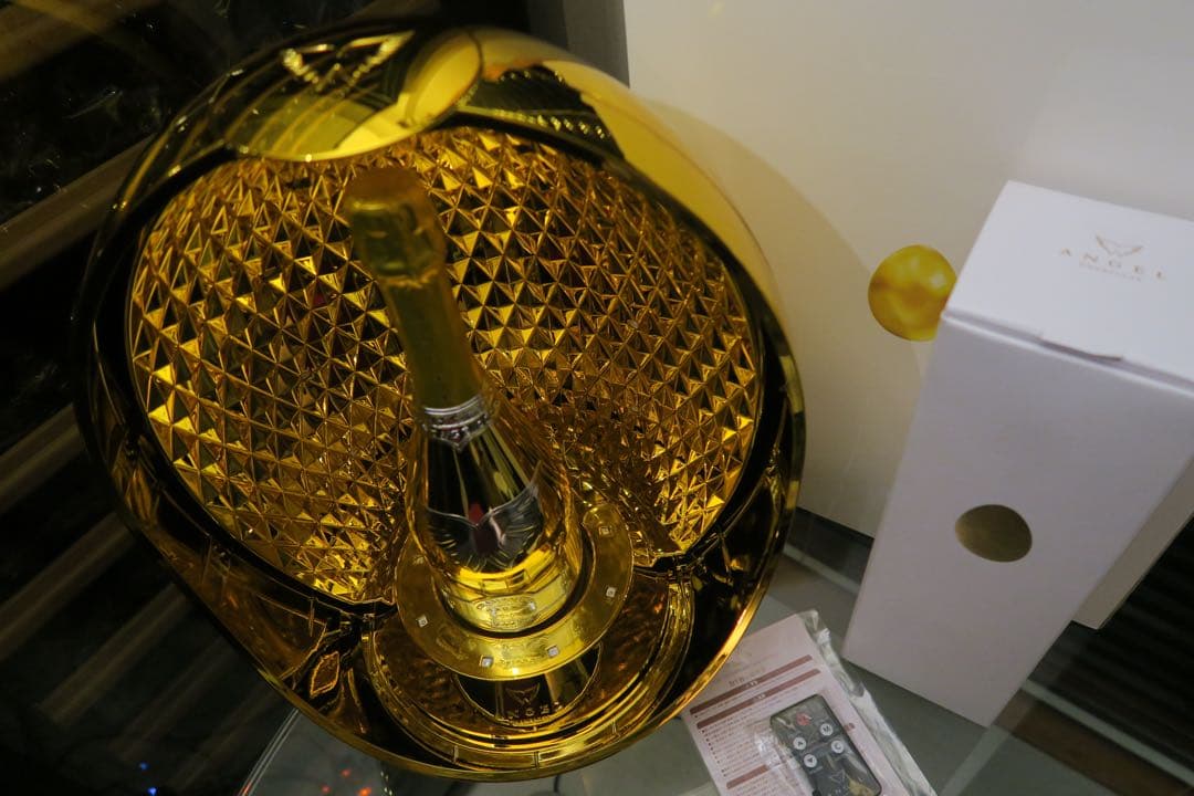 エンジェル ヴィンテージ 2008年 ゴールド エッグ シャンパン ケース付き