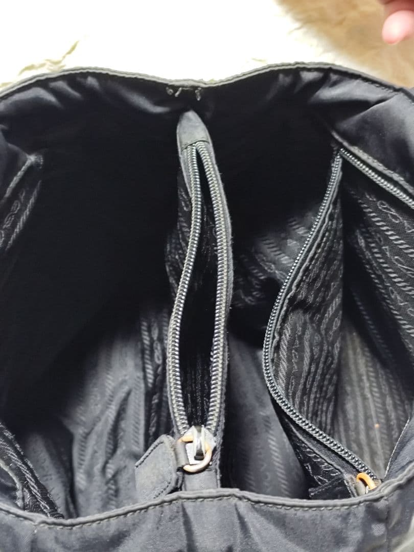 PRADA プラダ　ハンドバッグ　三角ロゴ　ナイロン　ブラック