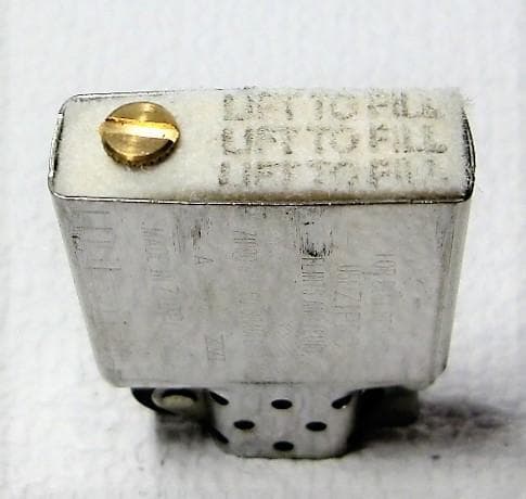 ■■■ZIPPO/ジッポー 2000年限定800個・№725/中古■■■