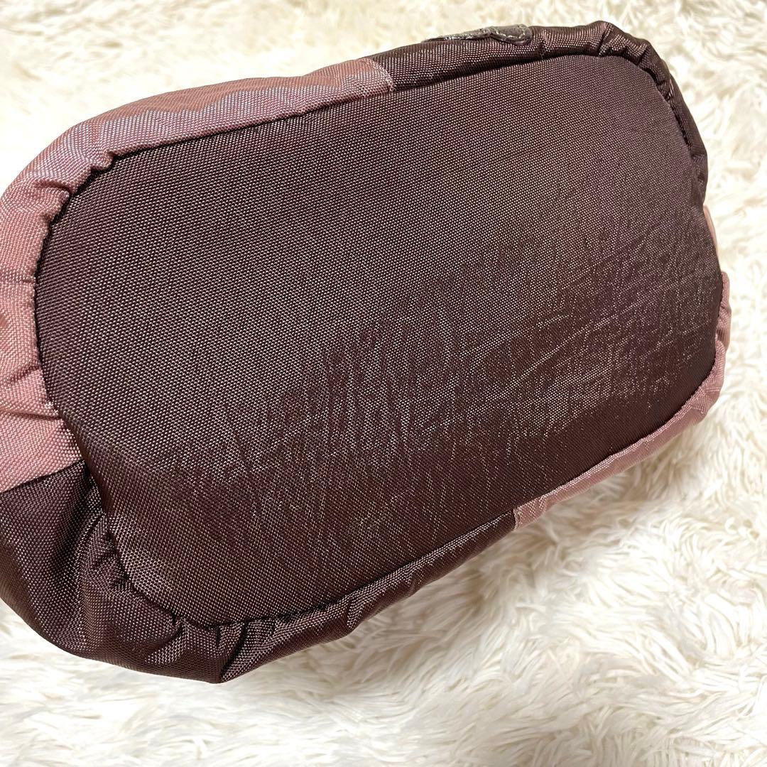 未使用級✨IBIZA イビサ ハンド　トートバッグ ナイロン ピンク チャーム付