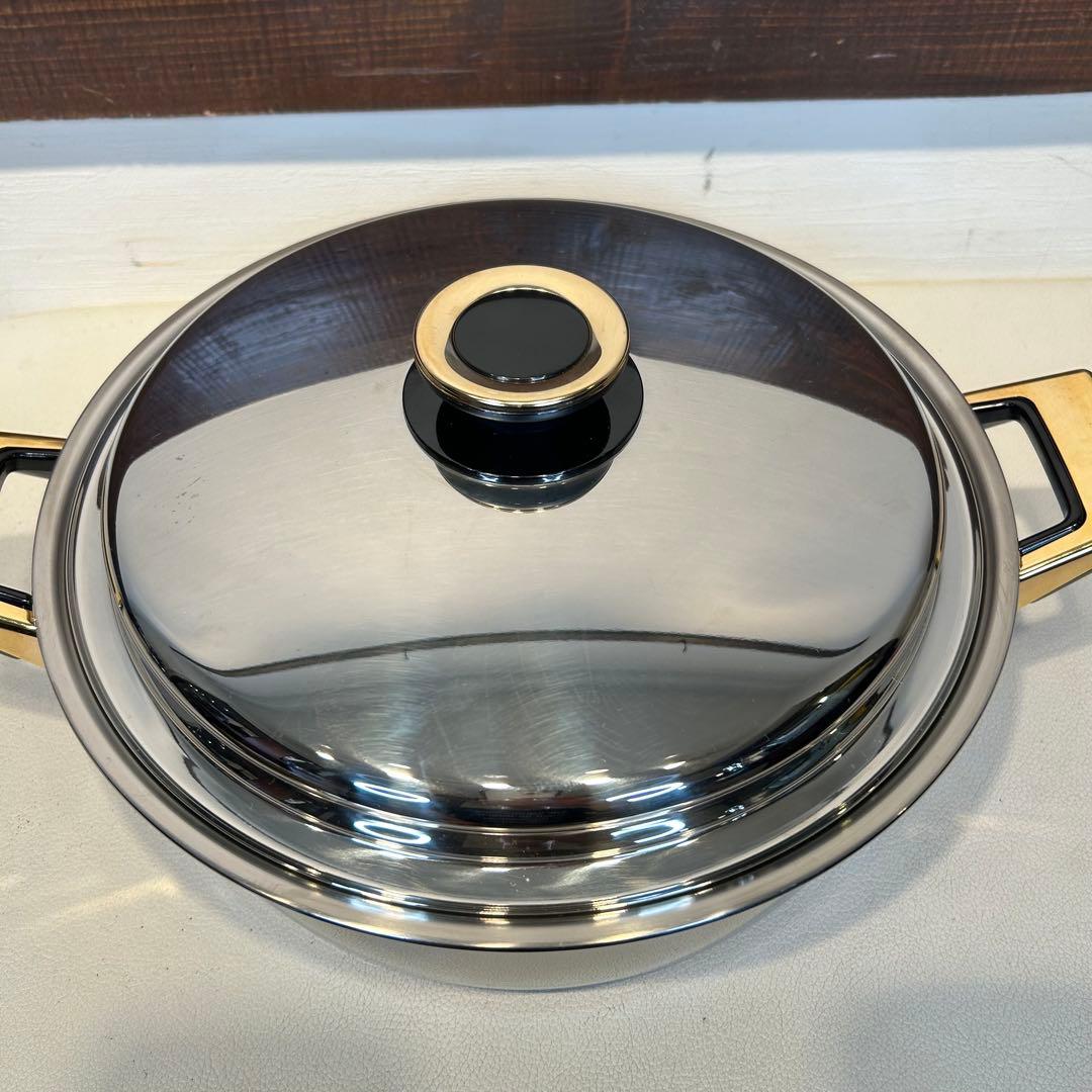 ☆未使用☆ タッパーウエア　レインボークッカー　26cm 両手鍋