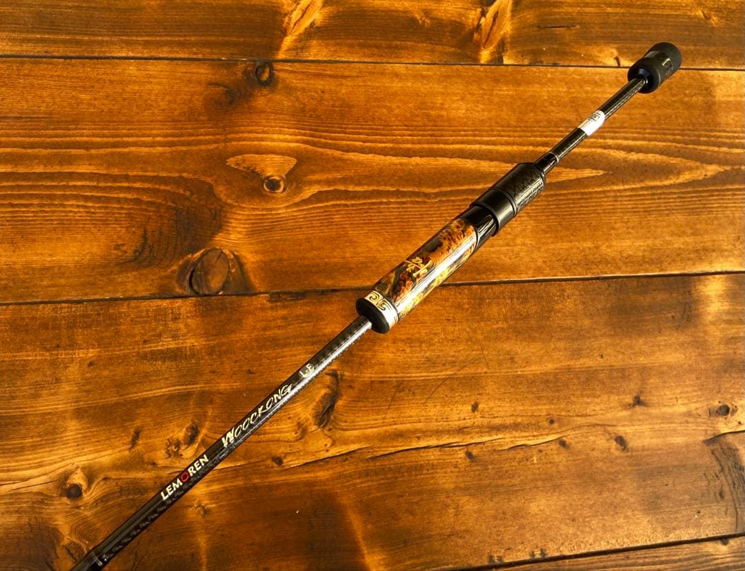 超軽量　カーボンロッド　スピニング　S662L バスロッド　ウッドグリップ　渓流