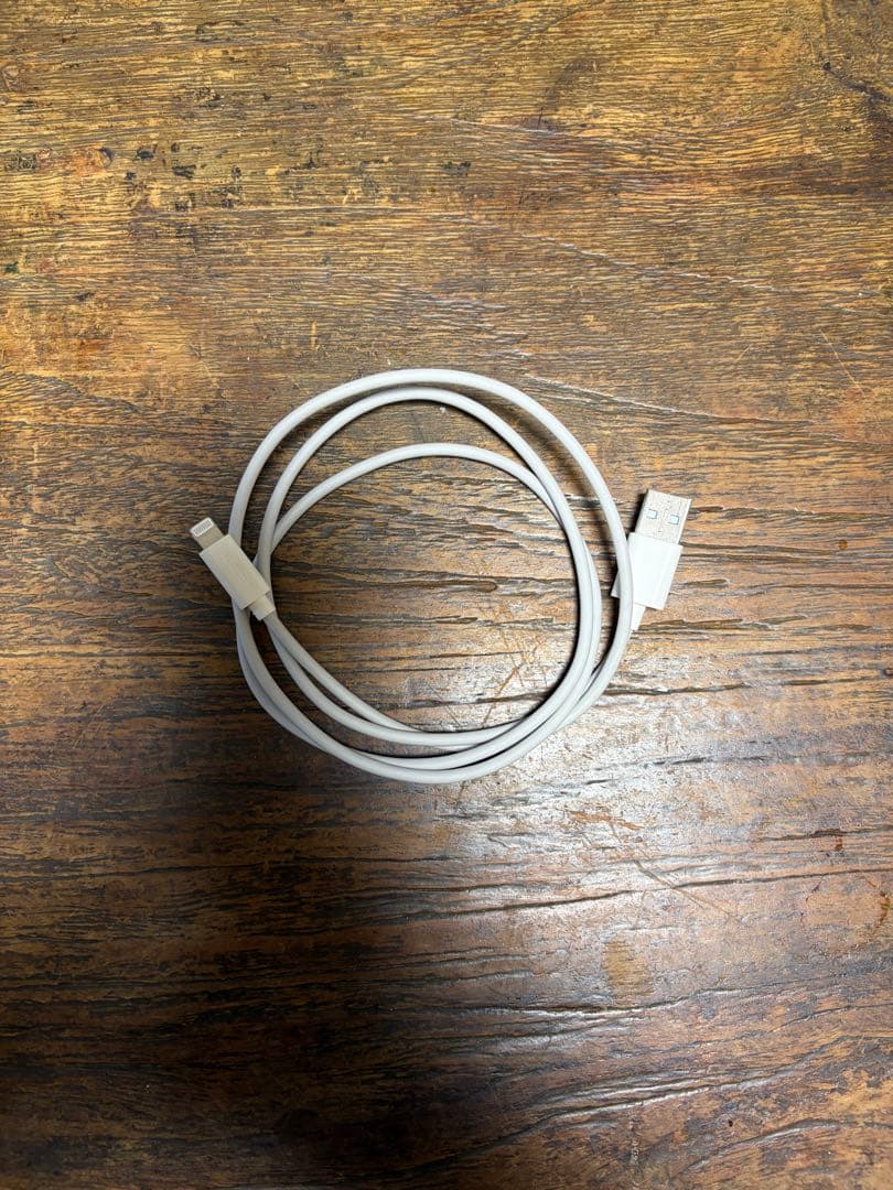 ⭐︎個人⭐︎Apple iPhone X 256GBシルバー 箱、充電ケーブル付き