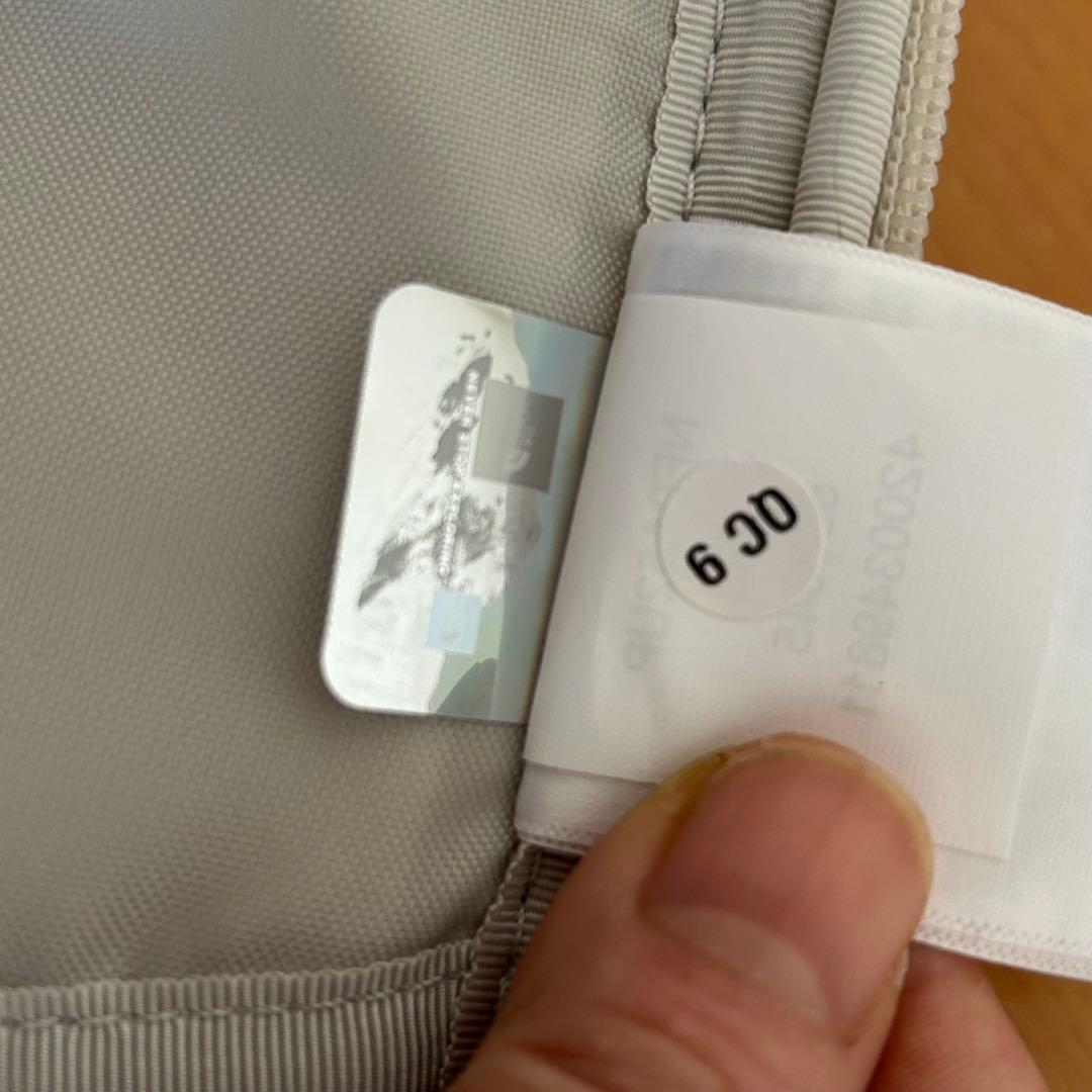 【未使用】ザ ノースフェイス ボディバッグ スリングバッグ　　 白