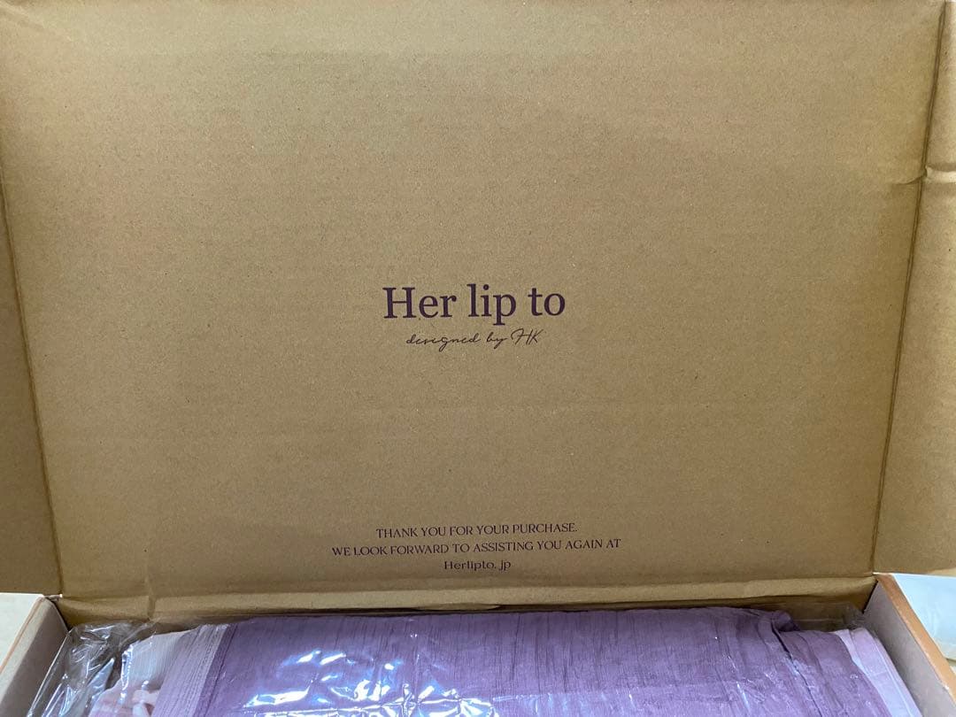 美品 正規品herlipto 浴衣 rose タグ付き　クリーニング済