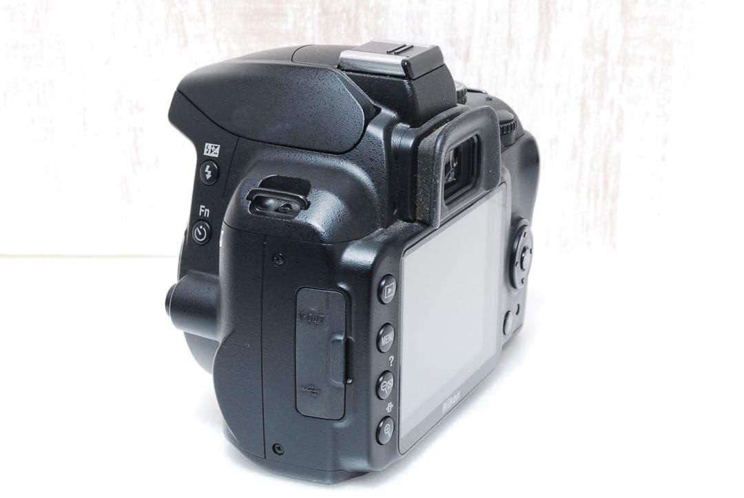 ❤️美品❤️ショット数少❤️スマホ転送セット❤️初心者向き❤️ Nikon D3000