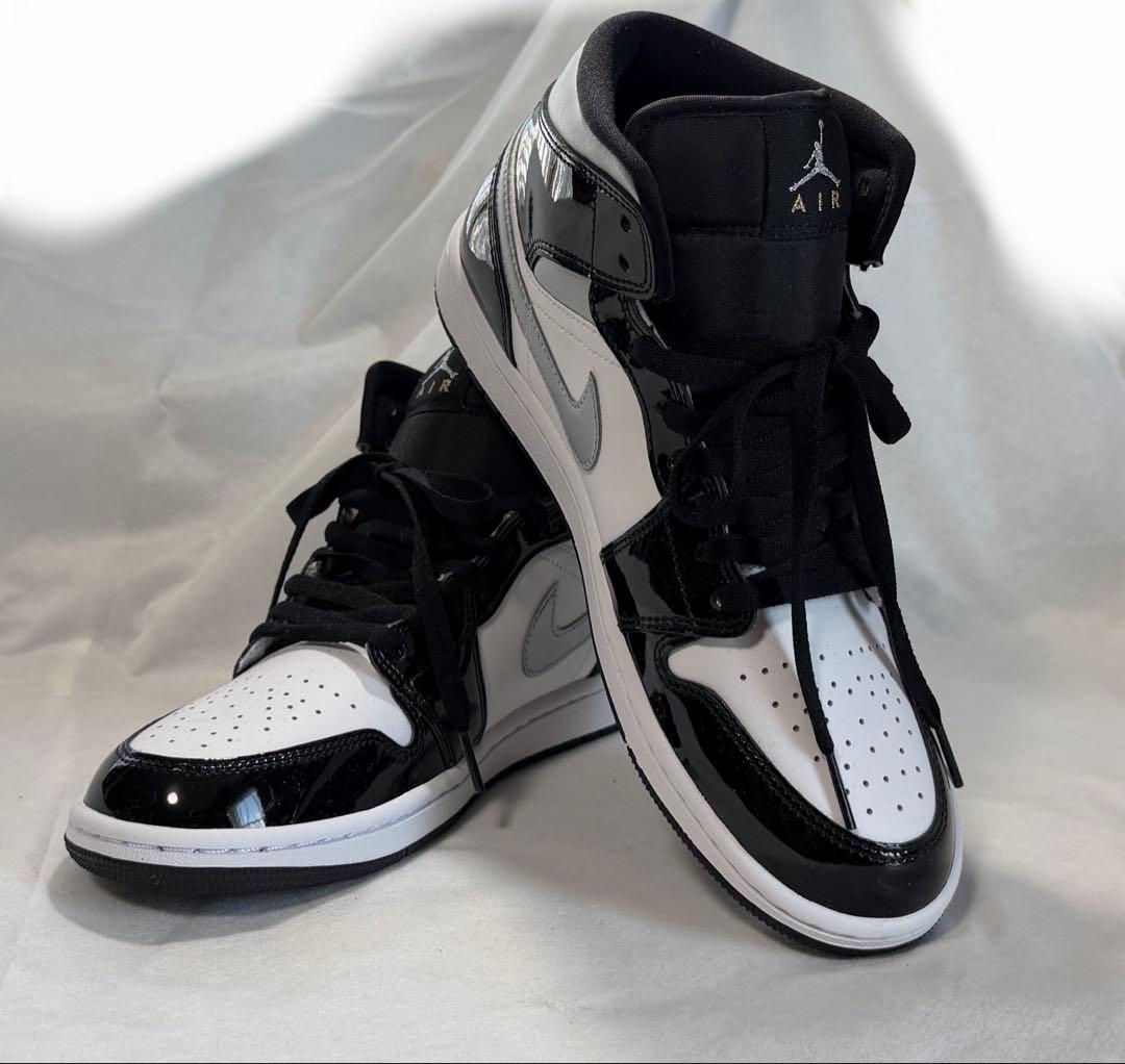 値下げ中！Nike Air Jordan 1 Mid Black