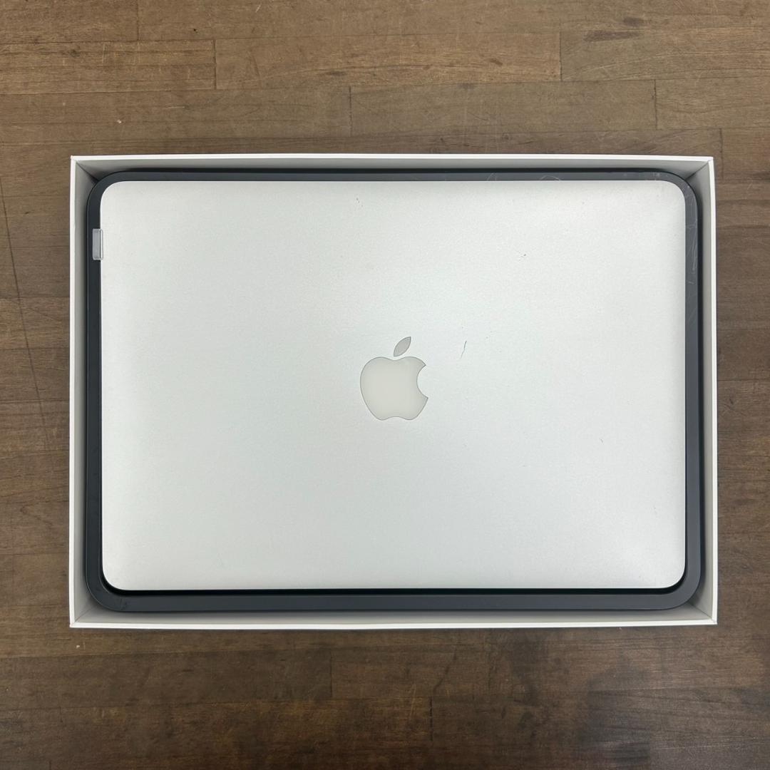 中古 MacBook Air (13インチ, 2017)