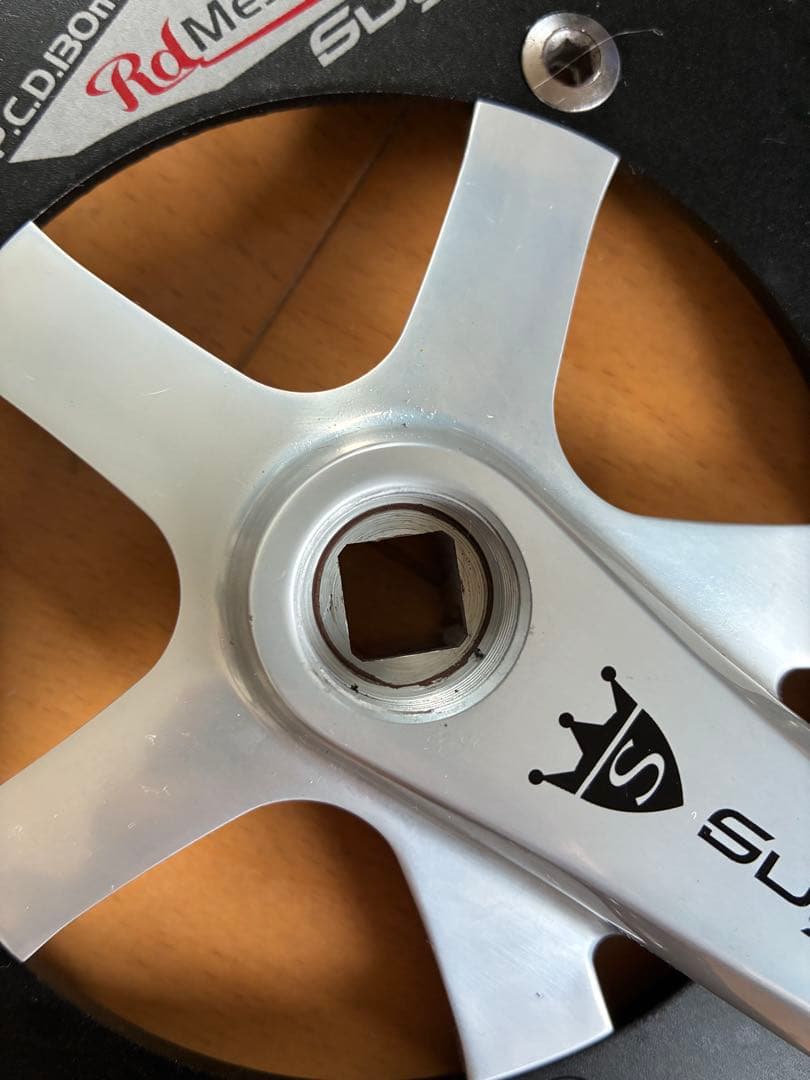 セール中　Sugino RD4&Messenger 46T 130mm BB