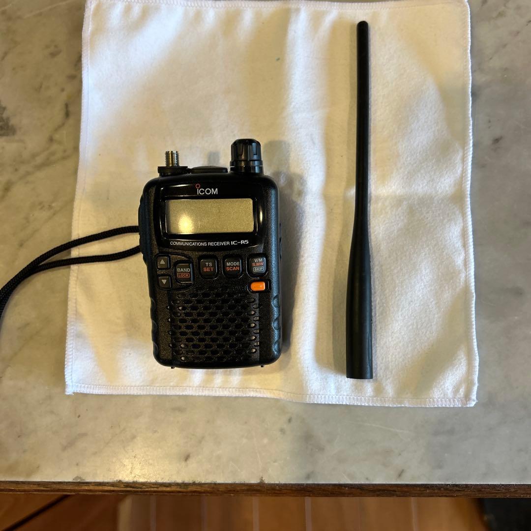 ICOM 広域受信機　IC-R5