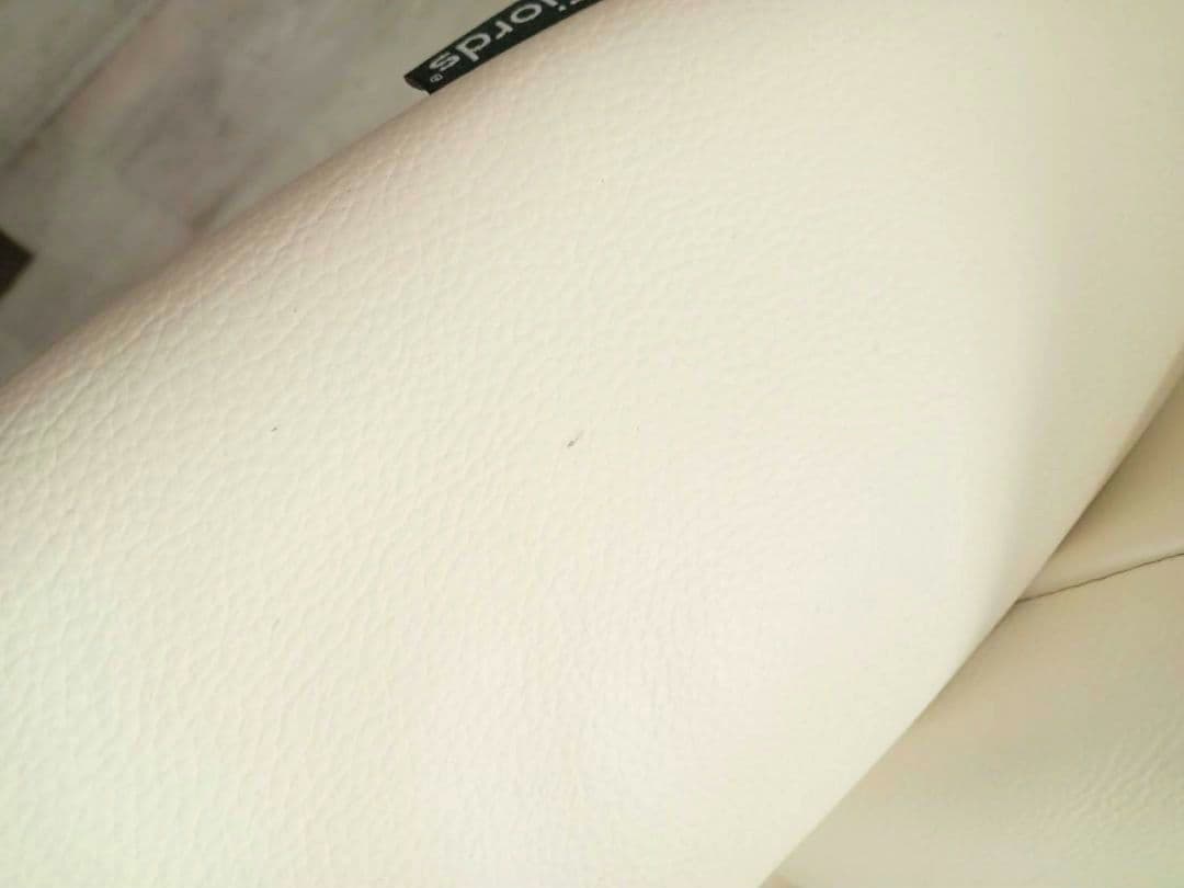 福岡北九州市限定 シモンズ フィヨルド215リクライニングチェア+フットスツール