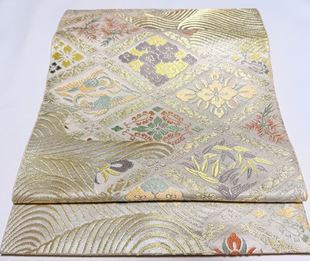 高級 袋帯 正絹 六通柄 服部織物 シルバー ホワイト 唐織 訪問着 留袖