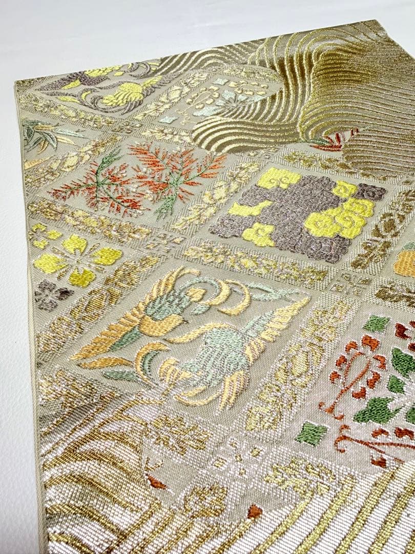 高級 袋帯 正絹 六通柄 服部織物 シルバー ホワイト 唐織 訪問着 留袖