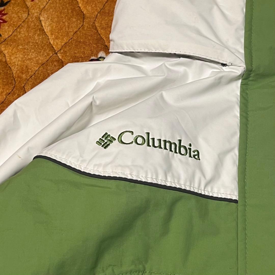 ひろ　 y2k Columbia nylon jacket