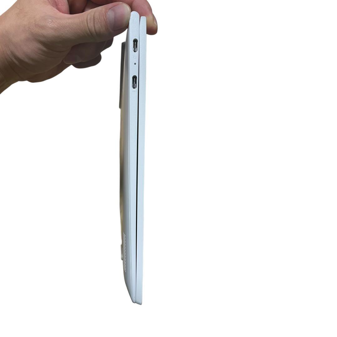 Lenovo Yoga Slim 7i Carbon 13ITL5ノートパソコン