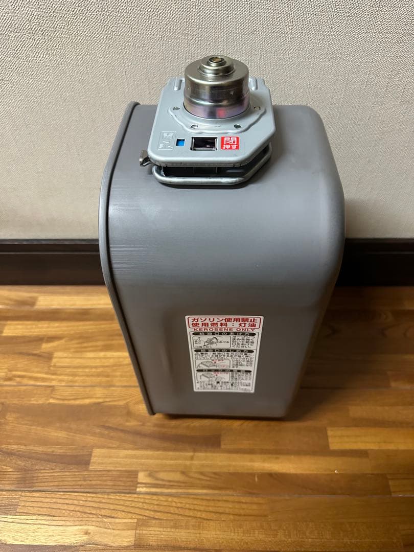 【熊本県中南部引取り専用】CORONA 灯油ファンヒーター 2016年製