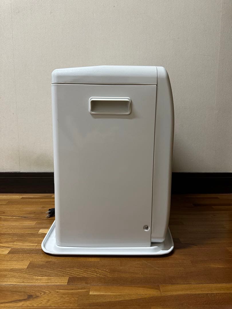 【熊本県中南部引取り専用】CORONA 灯油ファンヒーター 2016年製