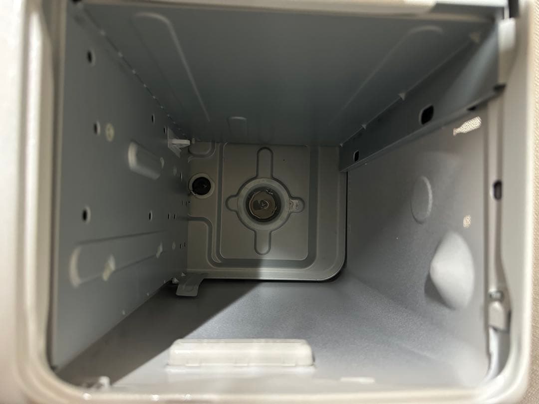 【熊本県中南部引取り専用】CORONA 灯油ファンヒーター 2016年製