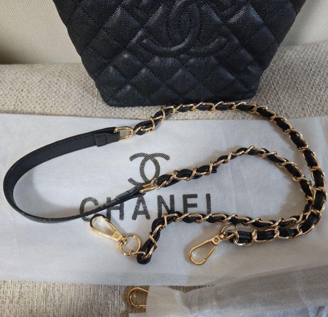 CHANEL キルティングショルダーバッグ