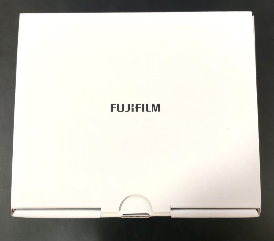 新品未使用品　FUJIFILM X half チャコールシルバー