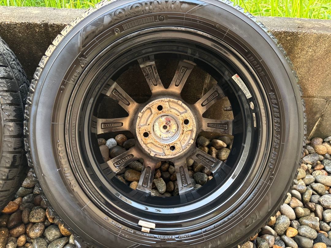 YOKOHAMAスタッドレスタイヤ 155/65R14 ホイール4本セット