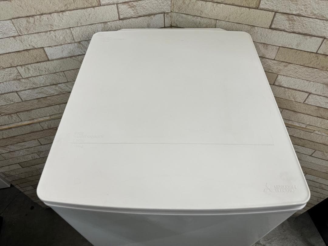 【美品】大阪送料無料★3か月保障★冷蔵庫★2023年★MR-P15H-W★R-5