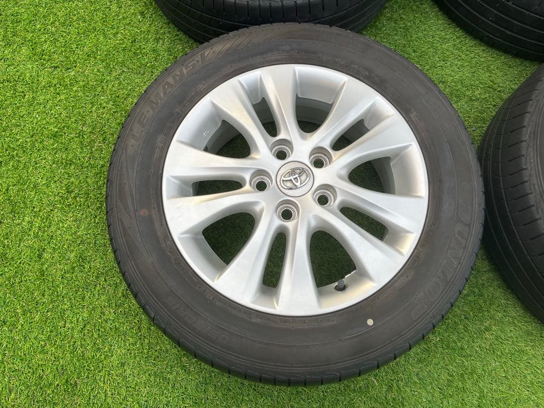 トヨタ純正ホイール&タイヤセット入荷！