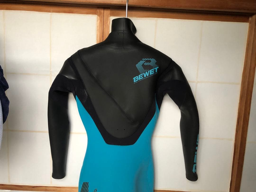 bewet ビーウェット セミドライ フリーショールダー