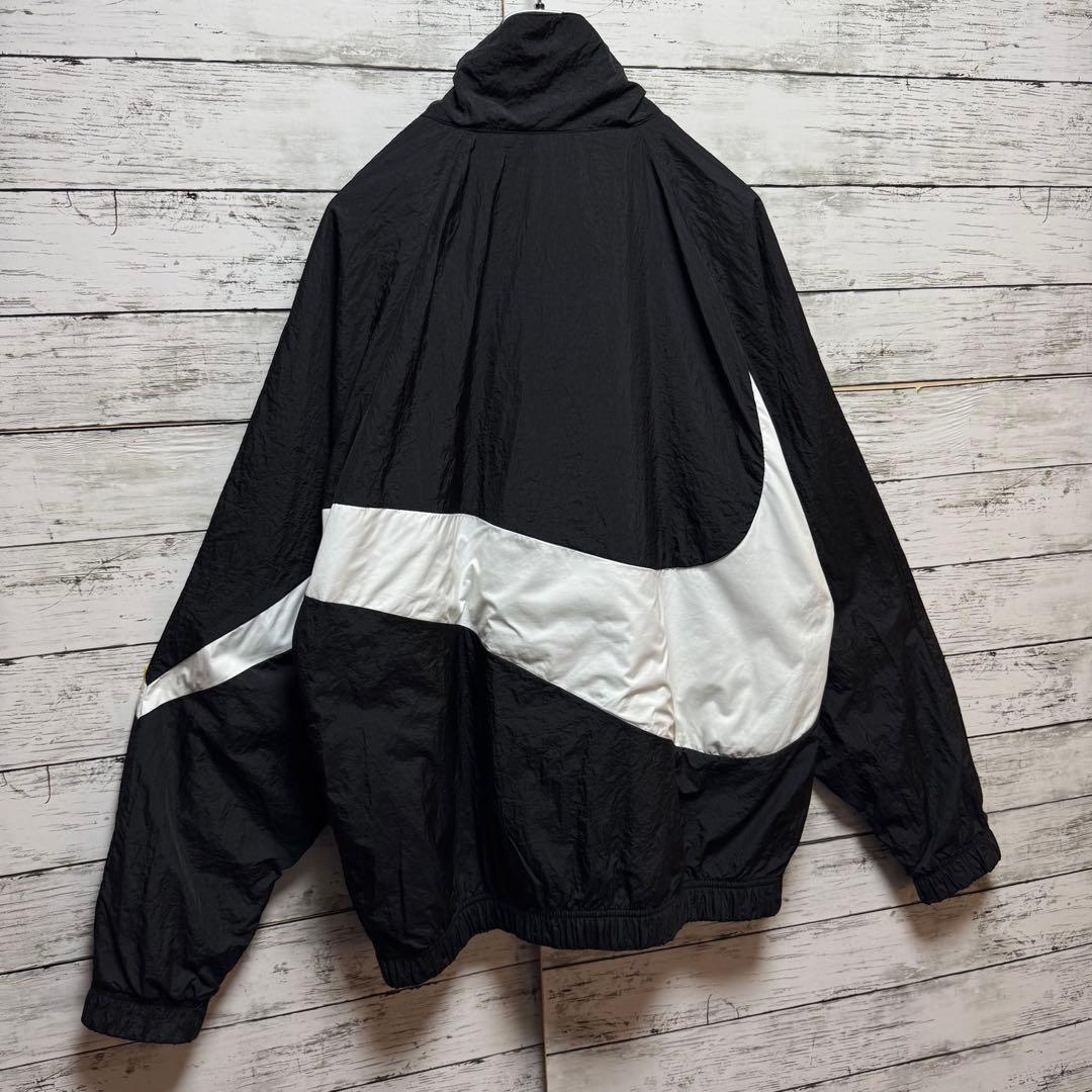 837a【即完売モデル】ナイキ　スウッシュロゴ　刺繍　ウーブンナイロンジャケット