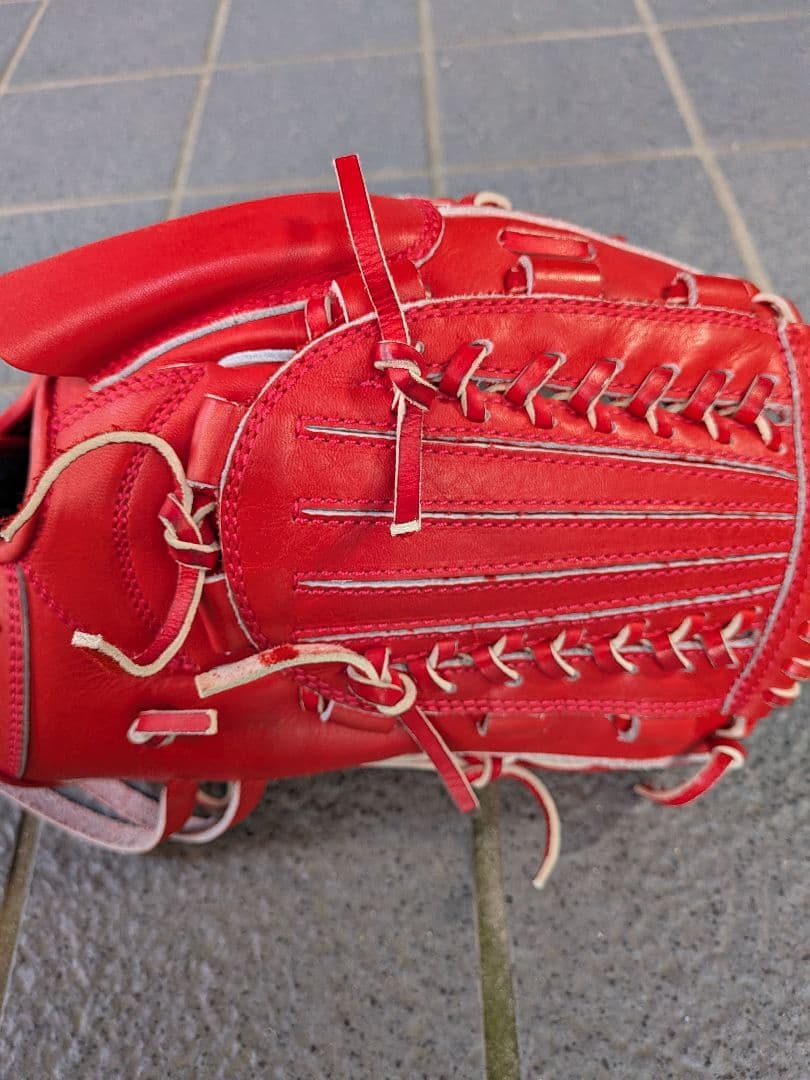 ロータスブルーム　硬式投手用グローブ