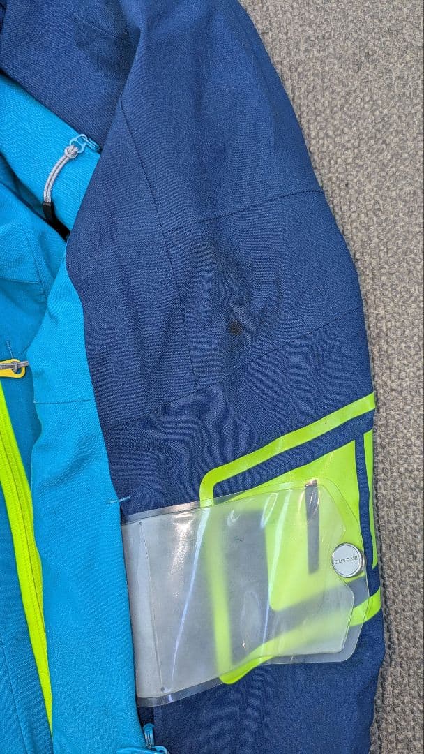 2017-2018年ONYONEスキーウェア上下セット 青