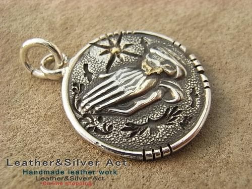 祈りの手　フリーメイソン 秘密結社 　 シルバーネックレス　925　ハンドメイド