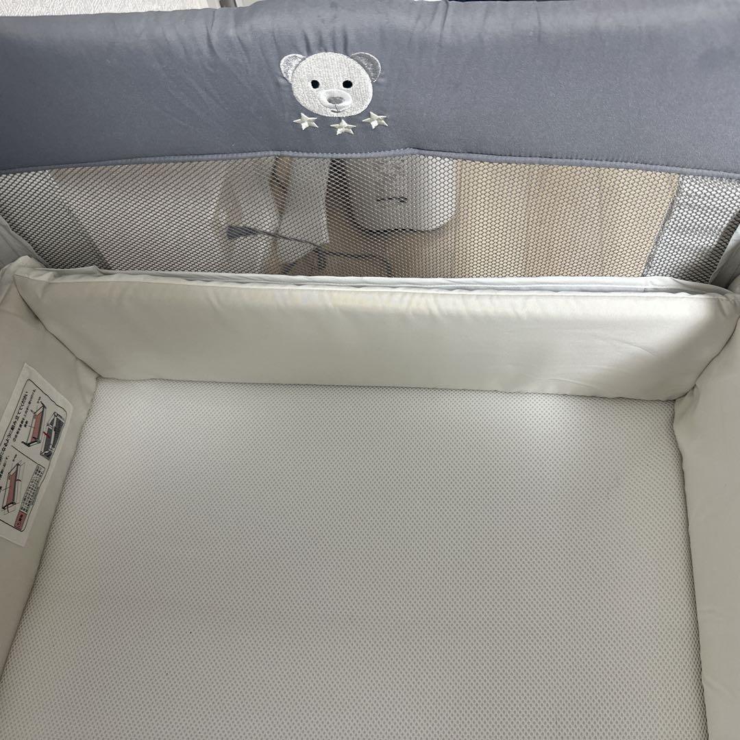 アップリカ ココネルエアー AB グレーベアー ベビーベッド