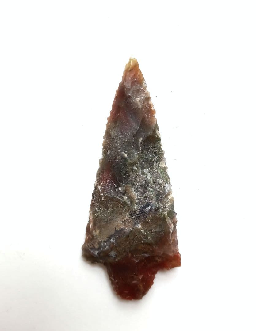 石器　有舌尖頭器　変成長石　黒曜石　矢じり　　180