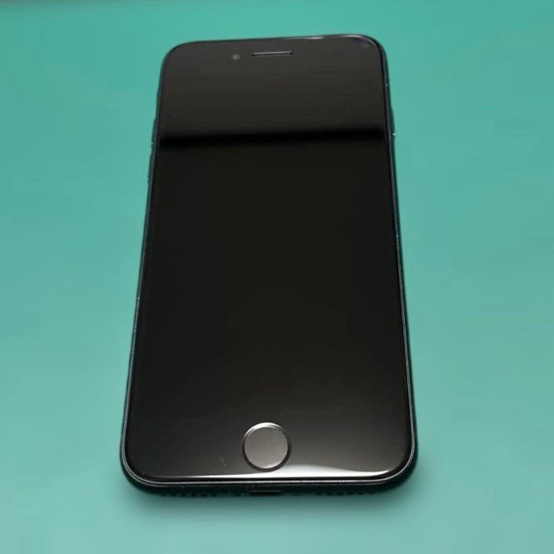【美品】iPhone SE 第3世代 ブラック 64GB バテリ100%