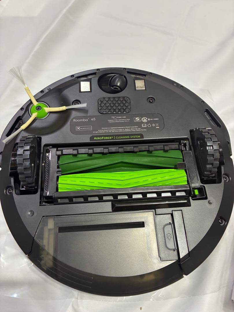 iRobot Roomba e5 本体　新品　未使用品　送料込