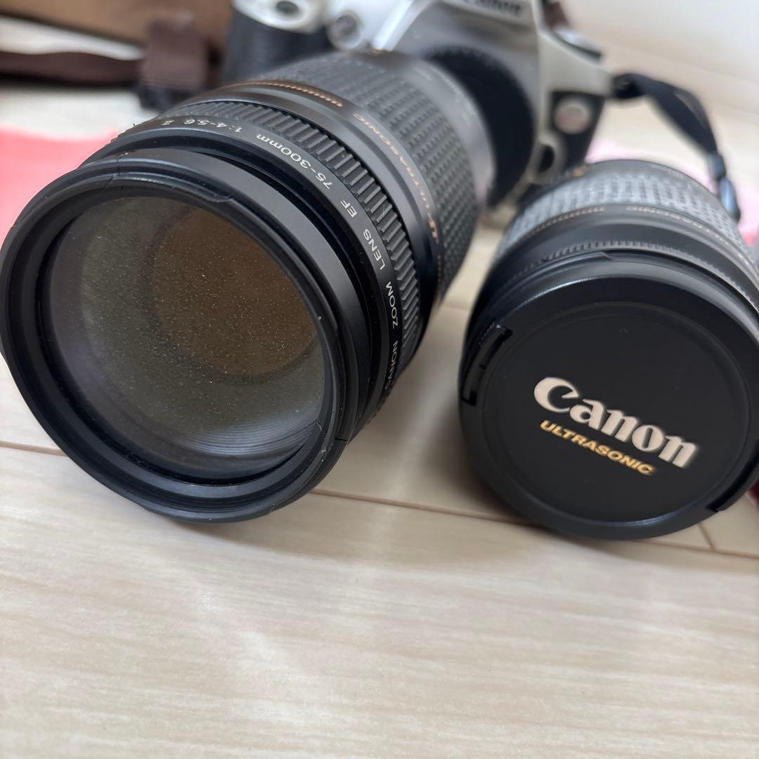 フィルムCanon EOS Kiss 一眼レフカメラ レンズ2本セット作動不明