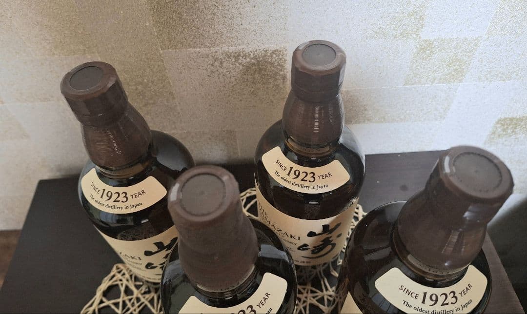 サントリー山崎 シングルモルトウイスキー 700ml 新品未開封４本セット