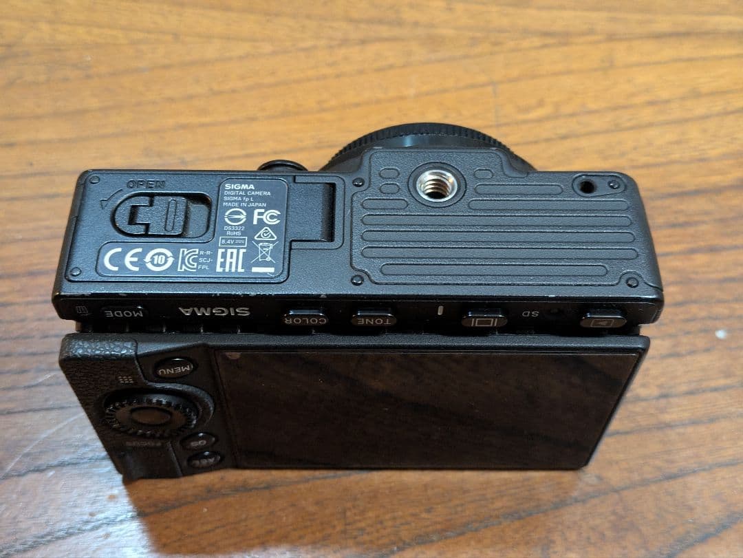 SIGMA fpL 本体+付属品多数 マウントアダプター、木製グリップ等付属