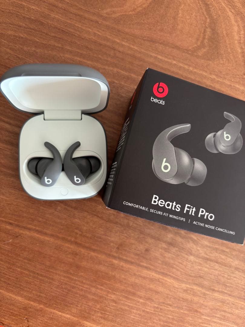 Beats Fit Pro – ワイヤレスノイズキャンセリングイヤホン