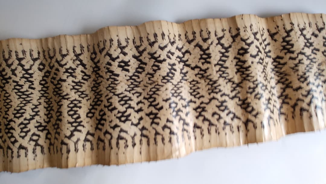 財を築き幸運を呼ぶ 蛇皮 財ヘビ 革 原皮 天然皮革 金運 招福 厄除け 風水