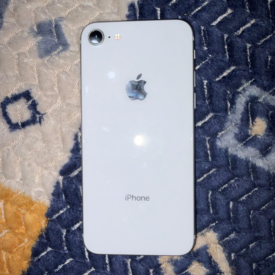 Peach！！Apple iPhone 8 3点まとめて発送