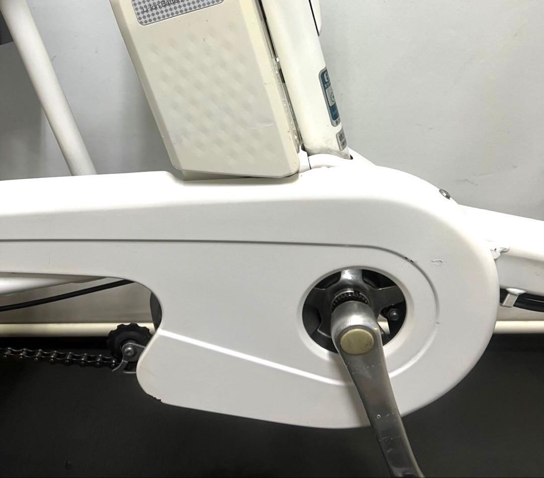 1年保証 新型　パナソニック　ギュット　20インチ　人気　白　電動アシスト自転車