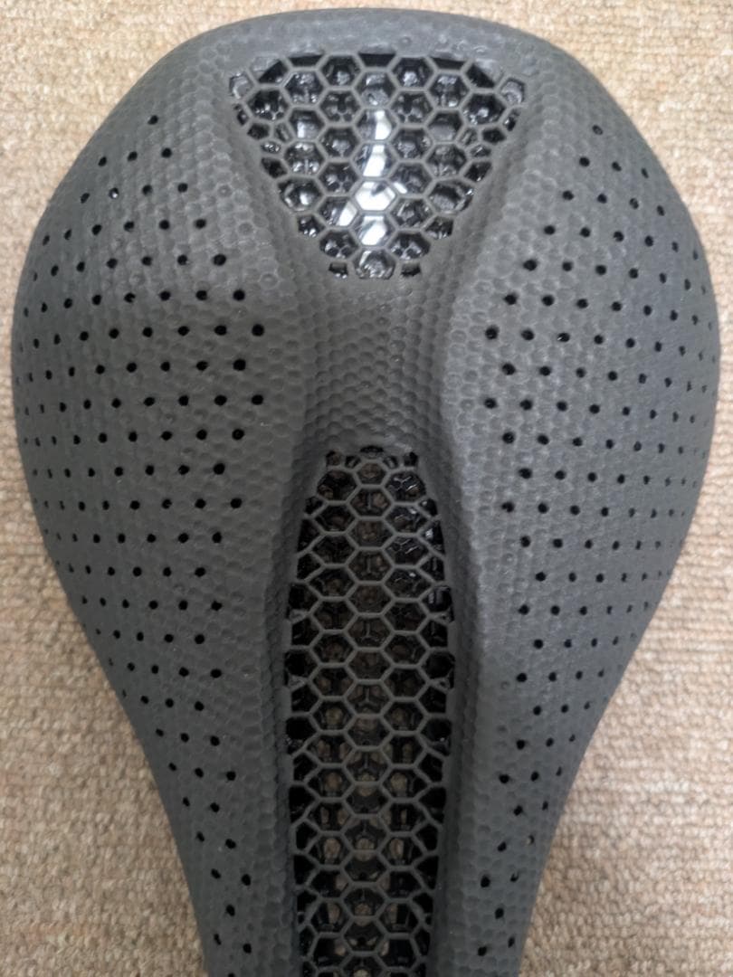 S-Works Power with Mirror サドル（完成車取り外し品）