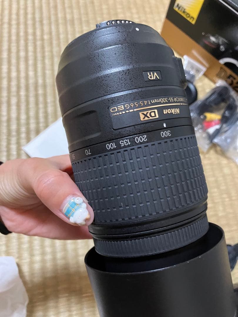 Nikon一眼レフカメラセット（望遠レンズ付き）