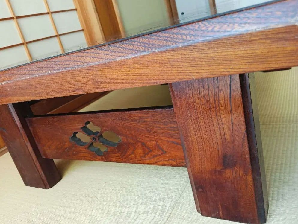 座卓　ちゃぶ台　素材不明　茶色