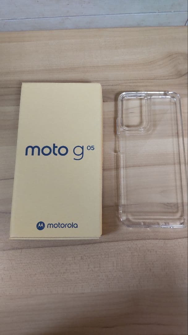 motorola moto g 05 本体 クリアケース付き　ミスティブルー