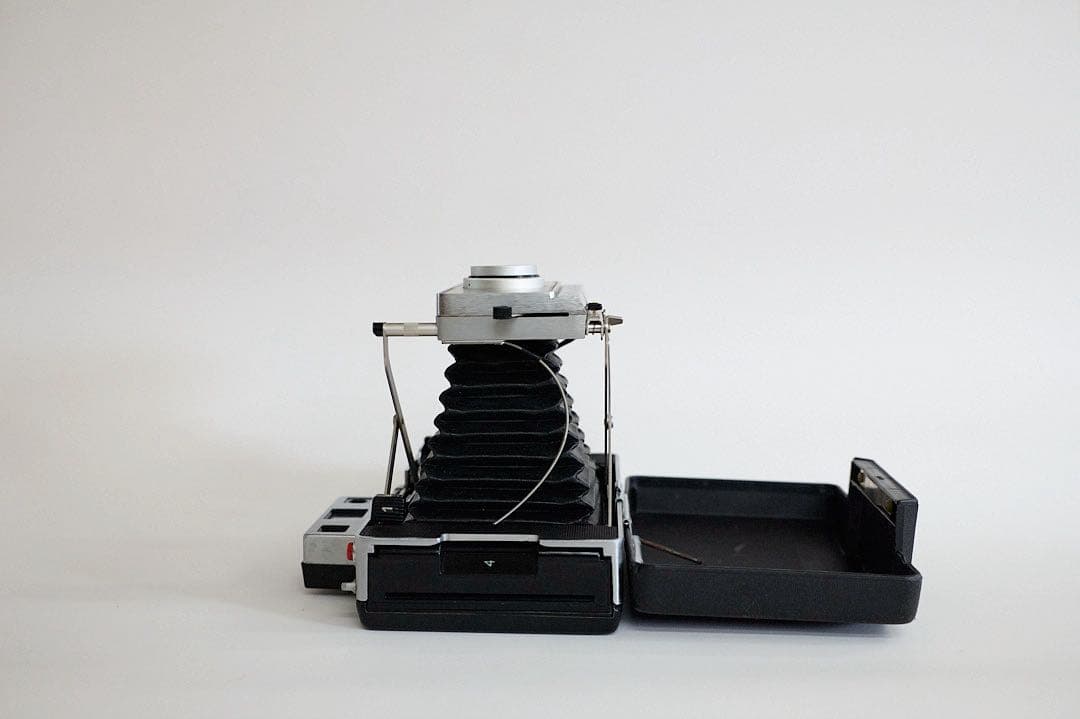 フィルムカメラ Polaroid 355